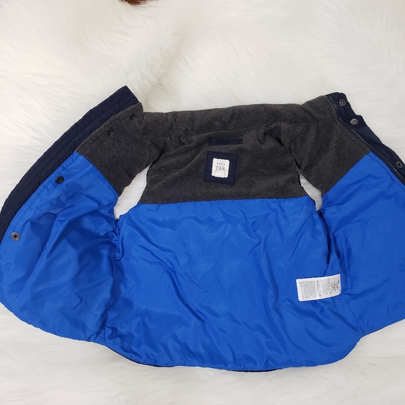 Baby Gap down alternative puffer vest size 2 years - Picture 2 of 13